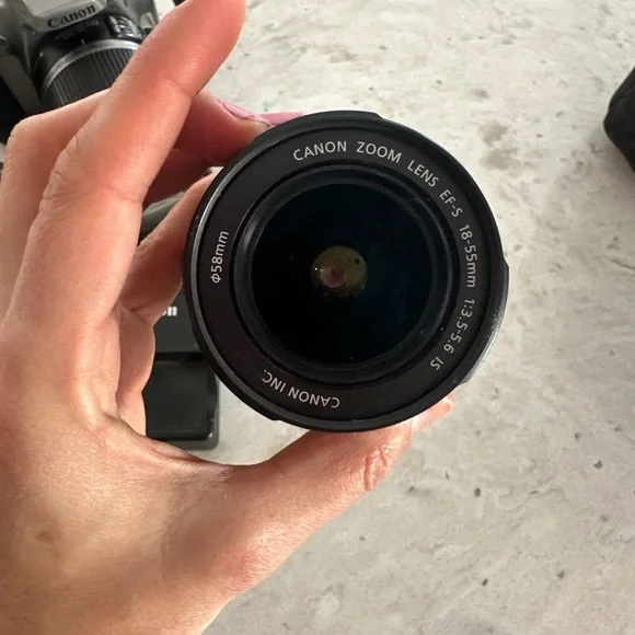 Canon Rebel DSLR Camera - Picture 5 of 8